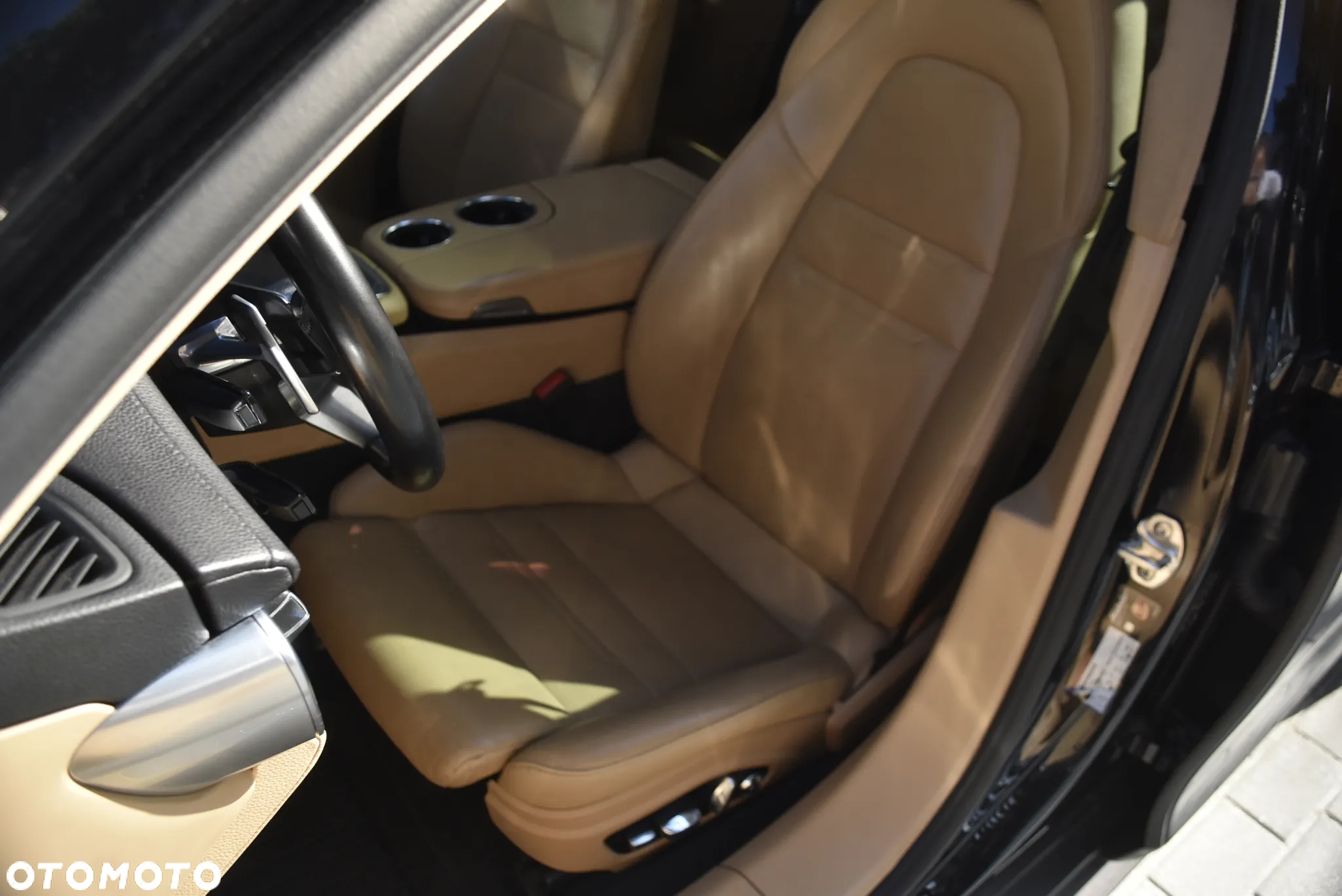 Porsche Panamera 4S E-Hybrid Sport Turismo - 9