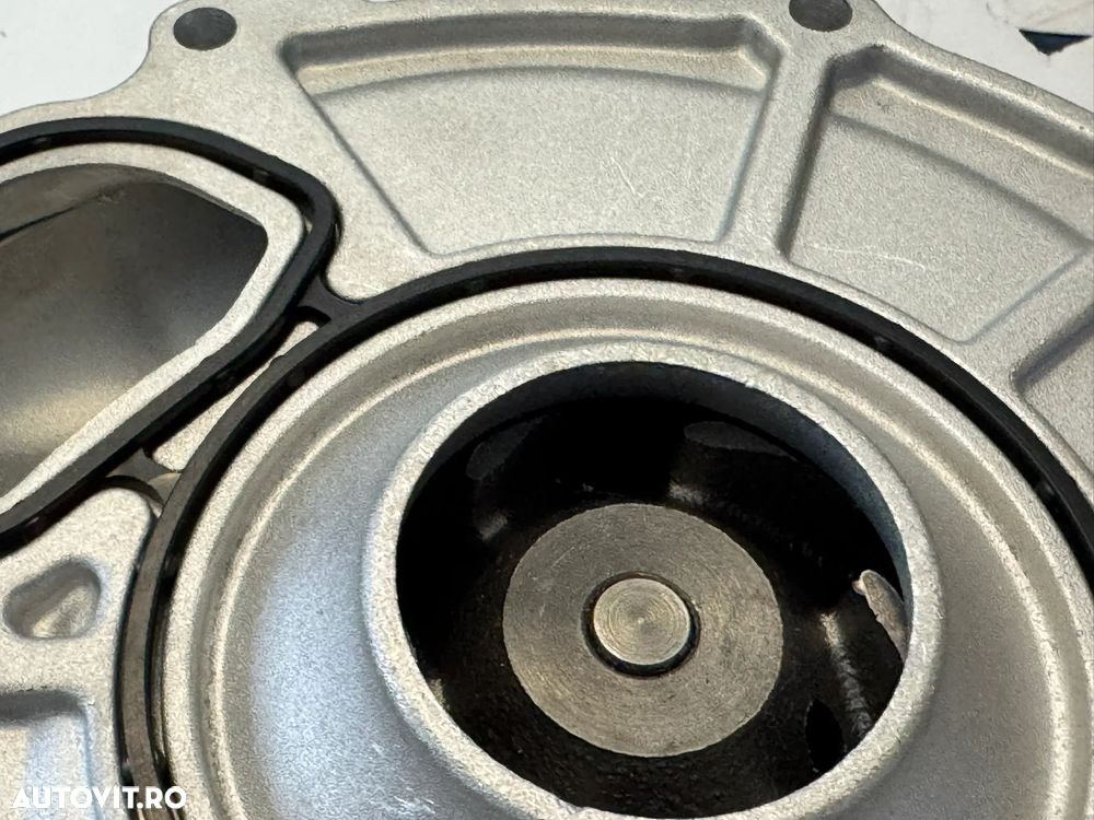 Pompa Apa 1789555 1778920 Doosan / Scania Noua Stock - 7