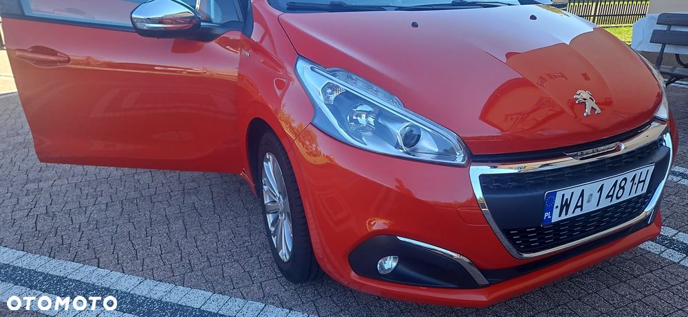 Peugeot 208 1.2 PureTech Allure - 22