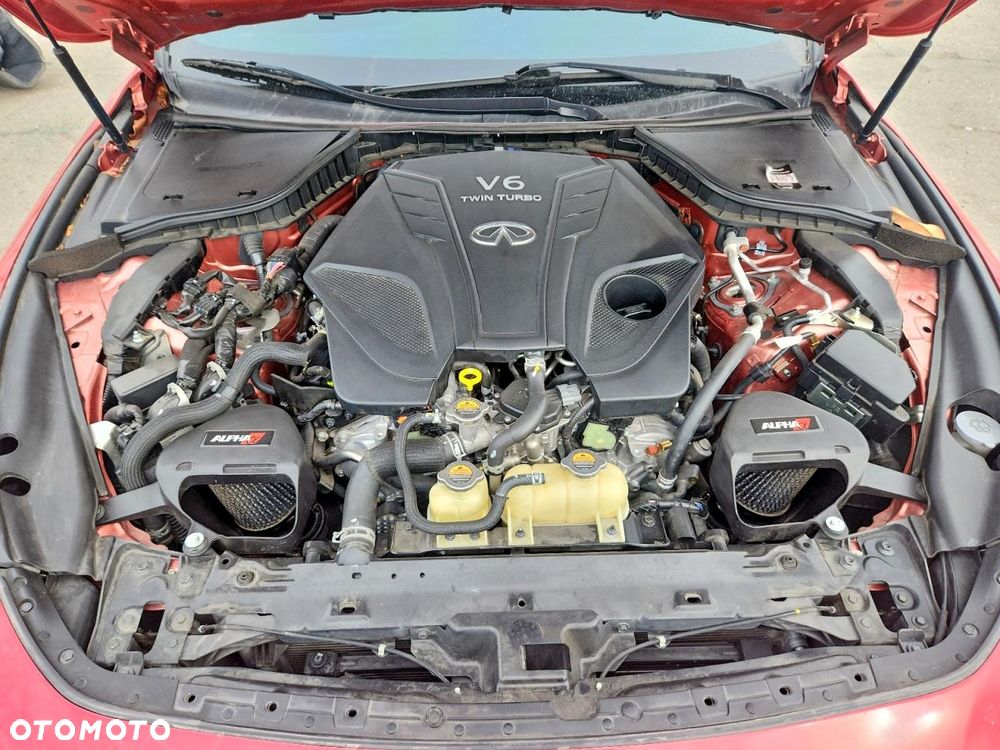 Infiniti Q60 - 9