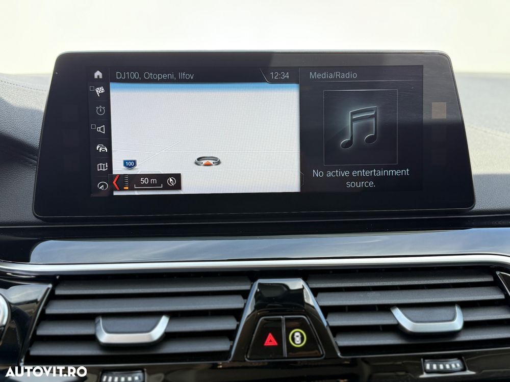 BMW Seria 5 520d Aut. Luxury Line - 16