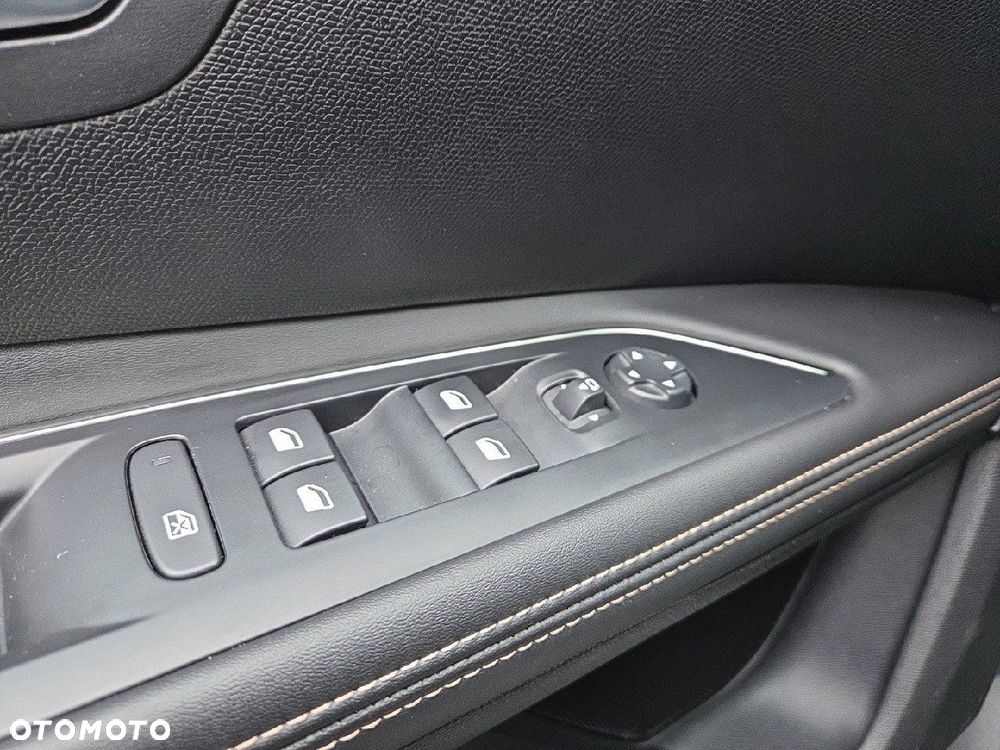 Peugeot 5008 1.5 BlueHDi GT S&S EAT8 - 14