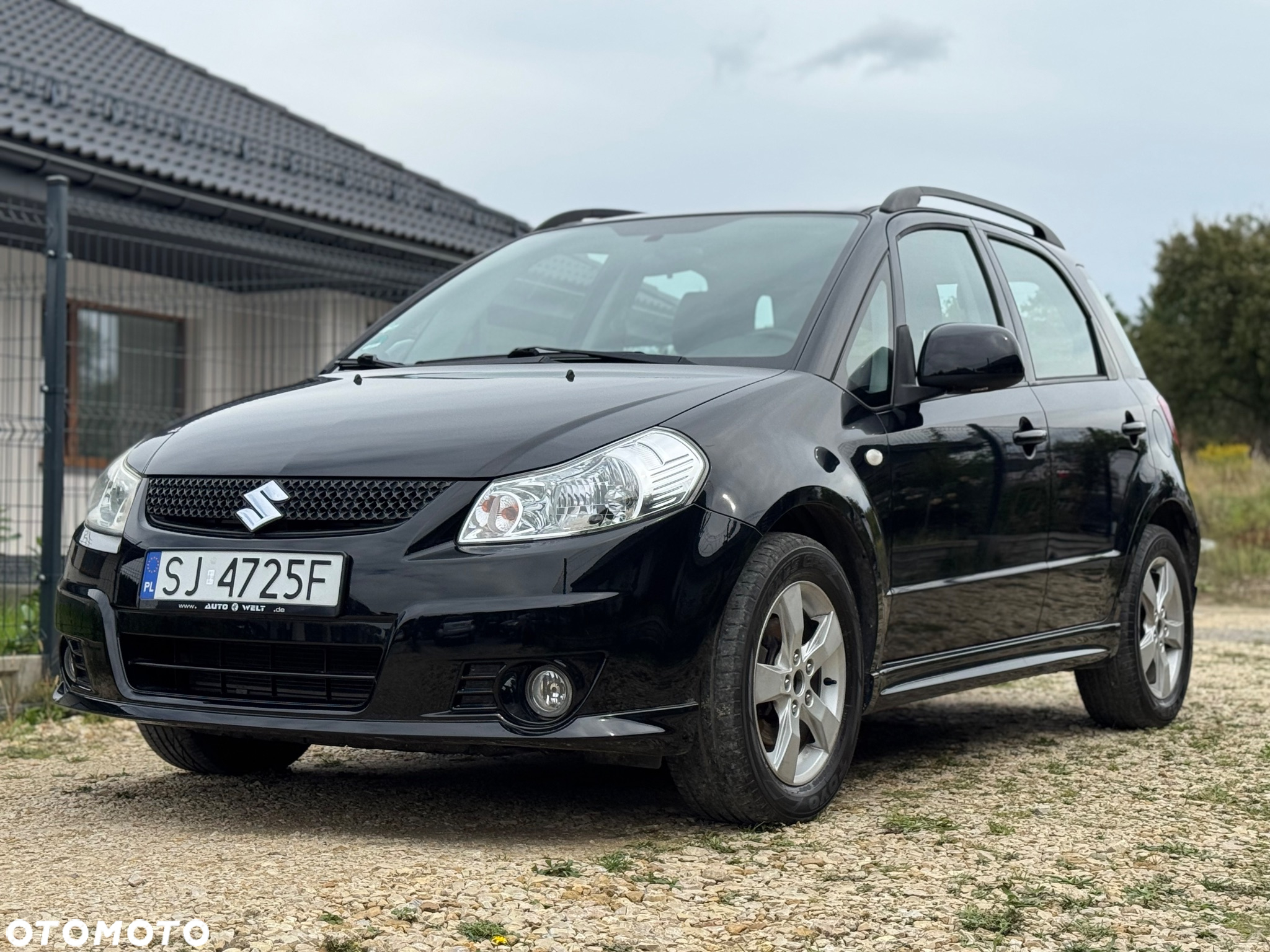 Suzuki SX4 1.6 Comfort Plus - 9