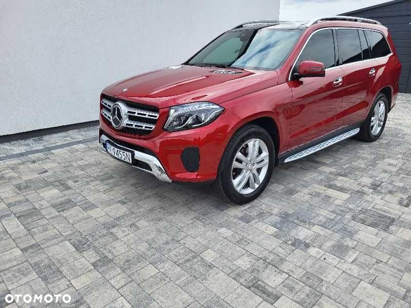 Mercedes-Benz GLS - 1