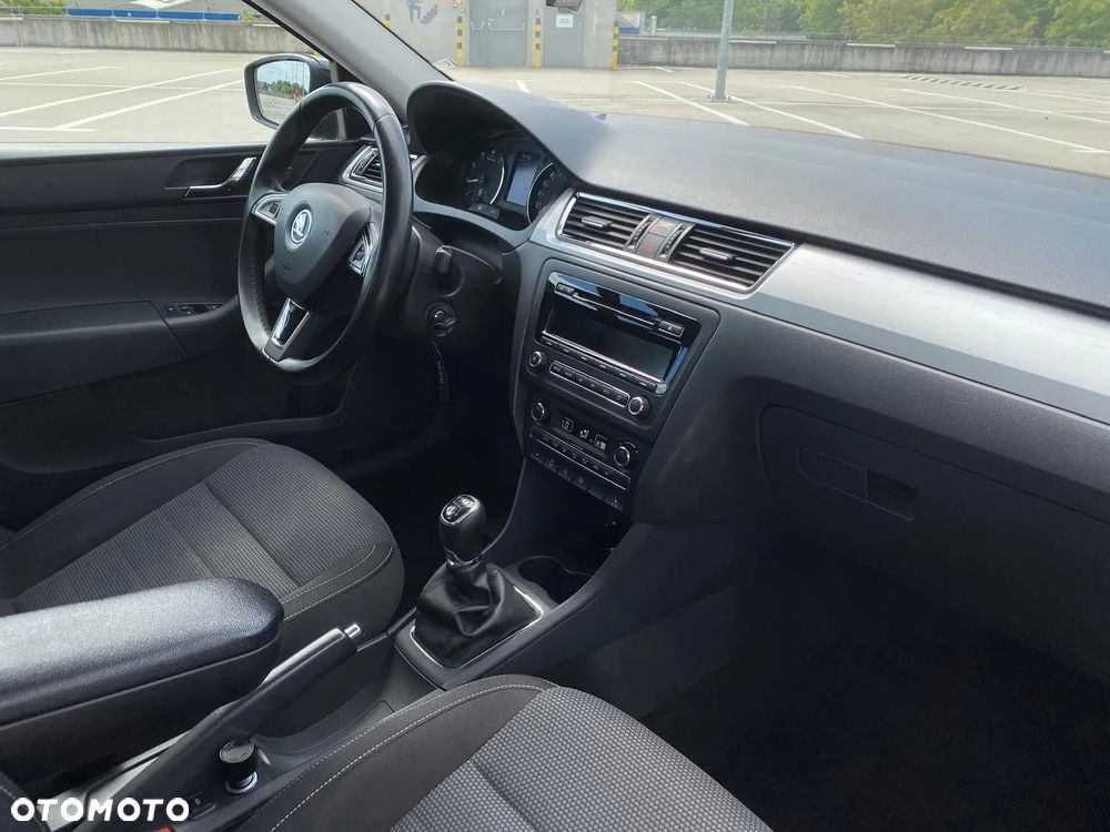 Skoda RAPID 1.2 TSI Ambition - 7