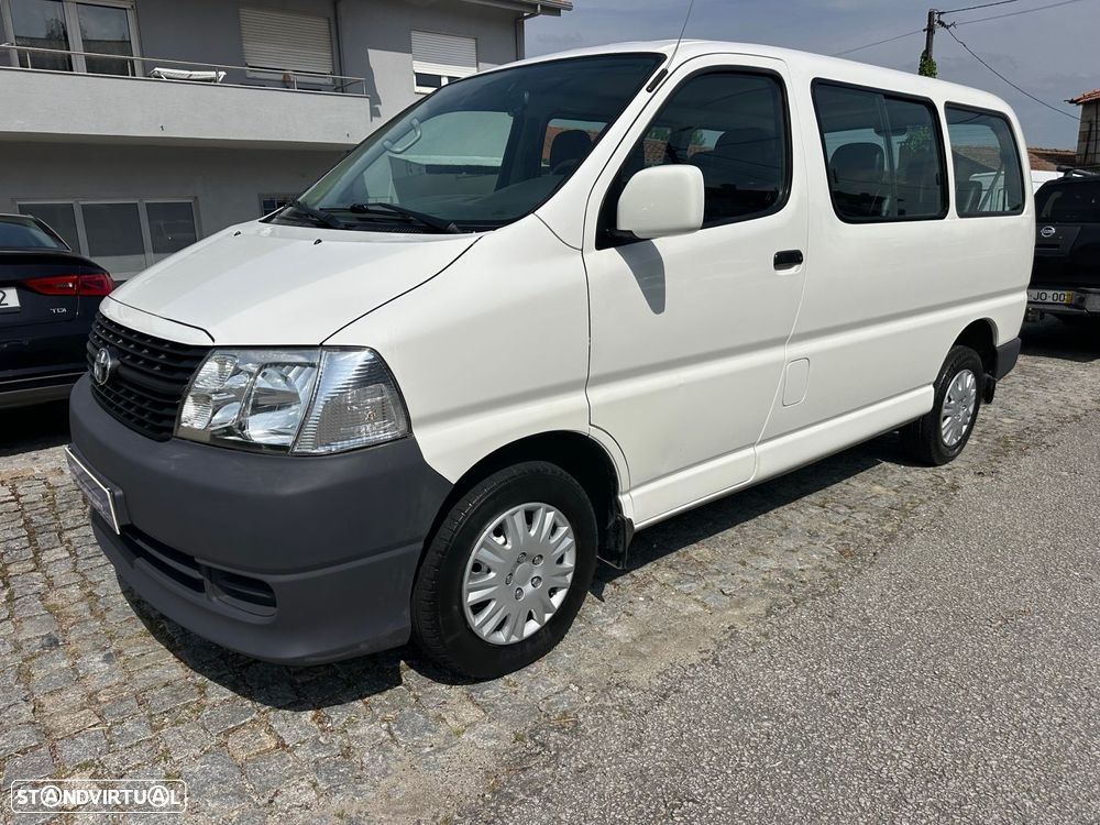 Toyota HiAce - 19