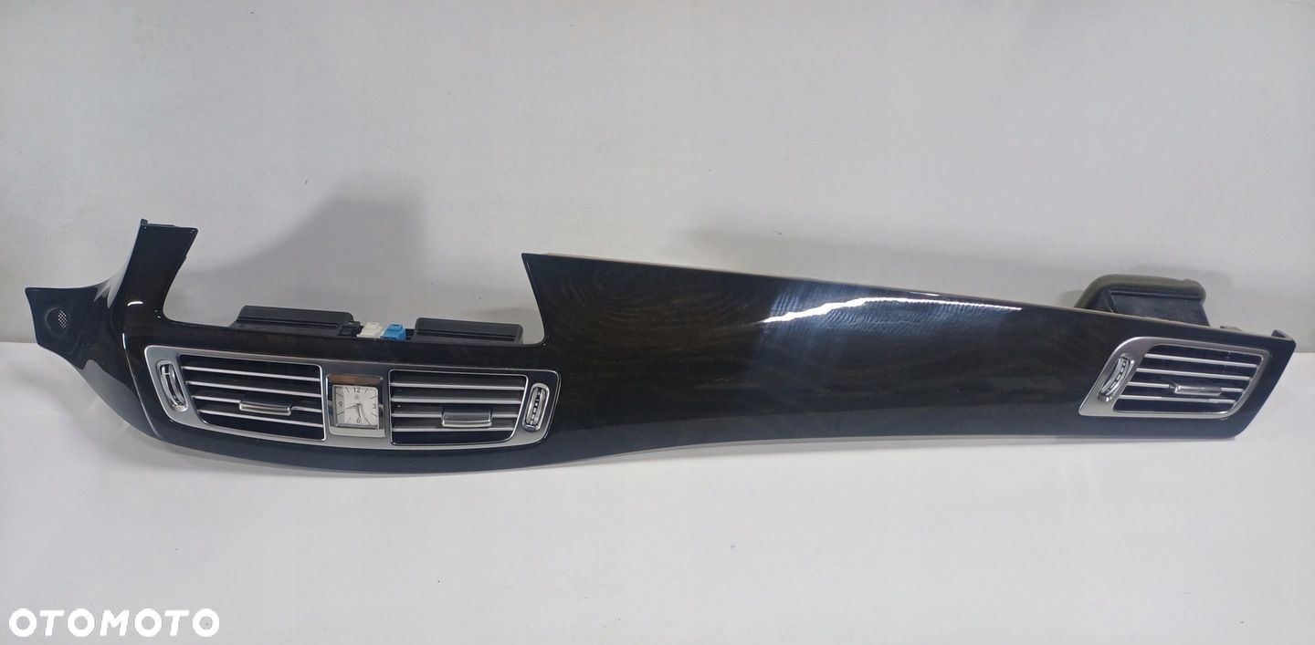 Listwa dekor kratka nawiewu zegarek MERCEDES CLS W218 - 1