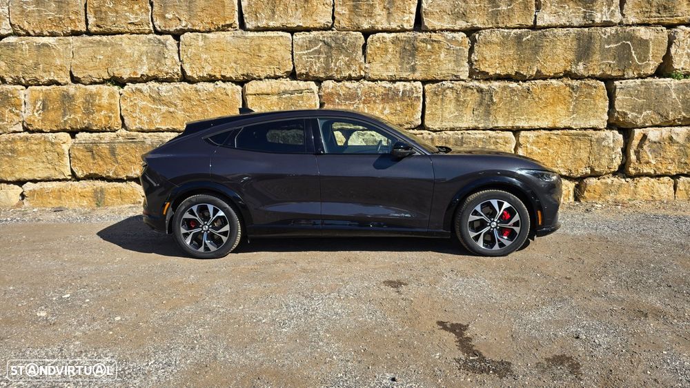 Ford Mustang Mach-E 98.7 kWh Premium AWD - 4