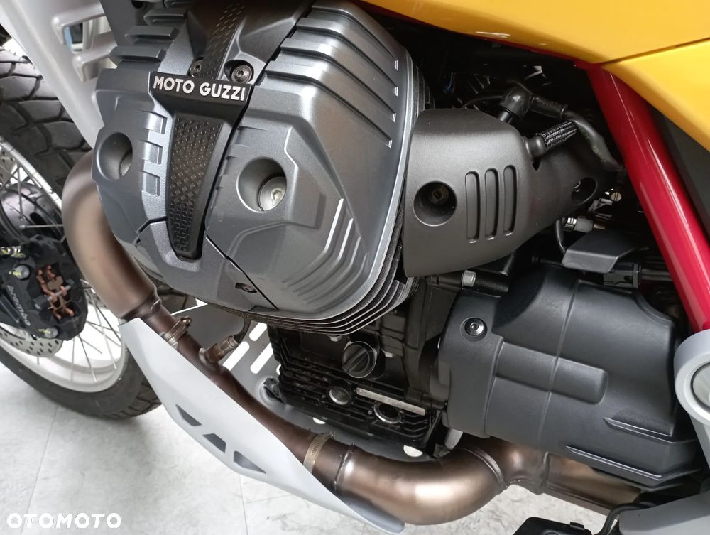 Moto Guzzi V85 - 20
