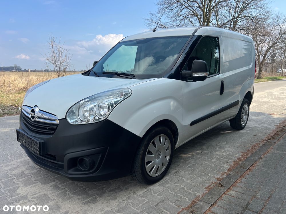 Opel COMBO - 3