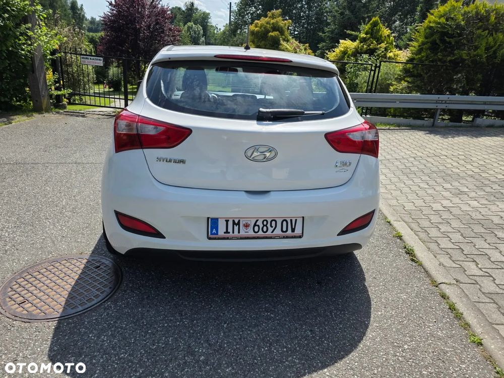 Hyundai i30 1.4 Base - 31