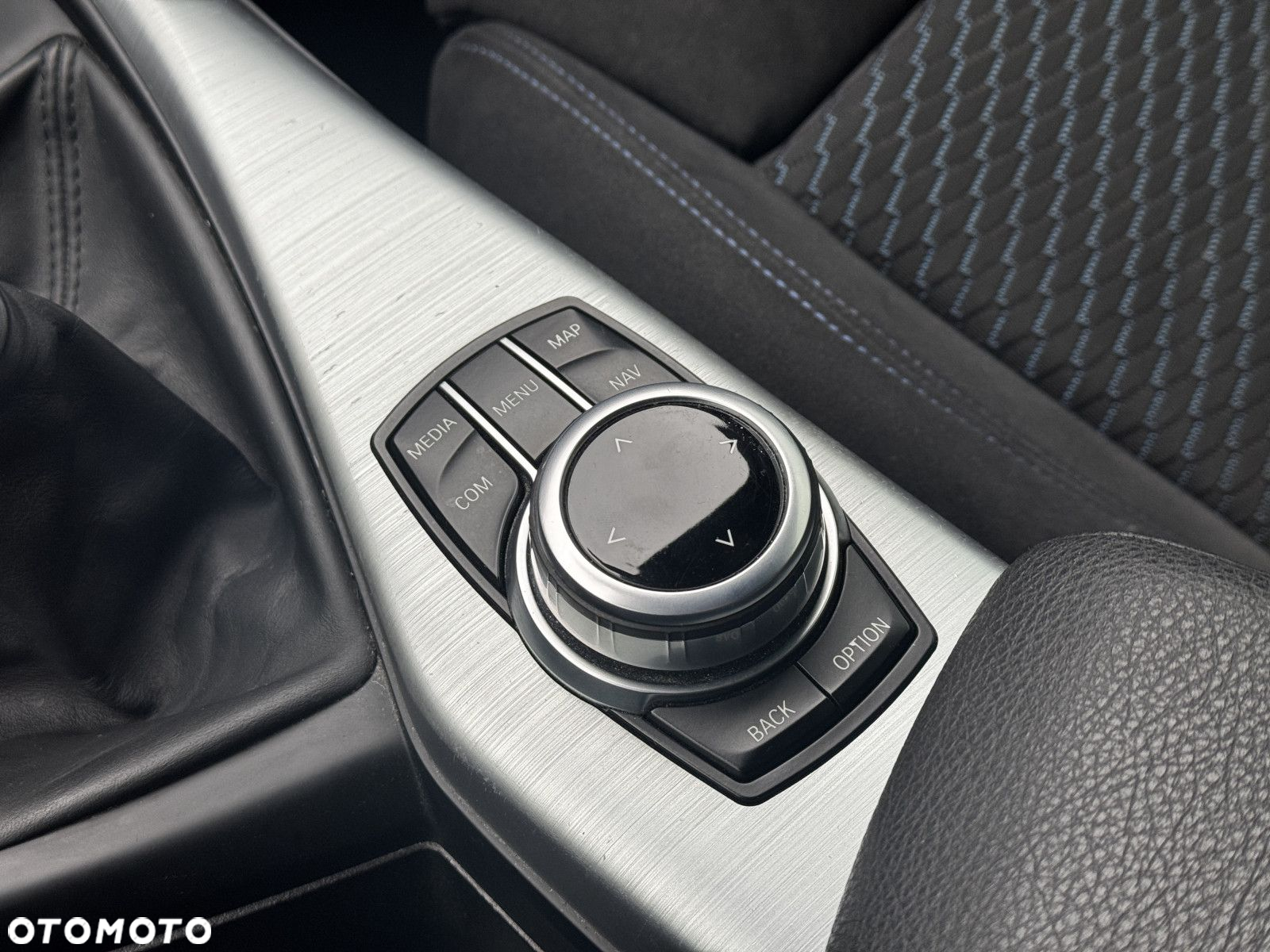 BMW Seria 1 - 21