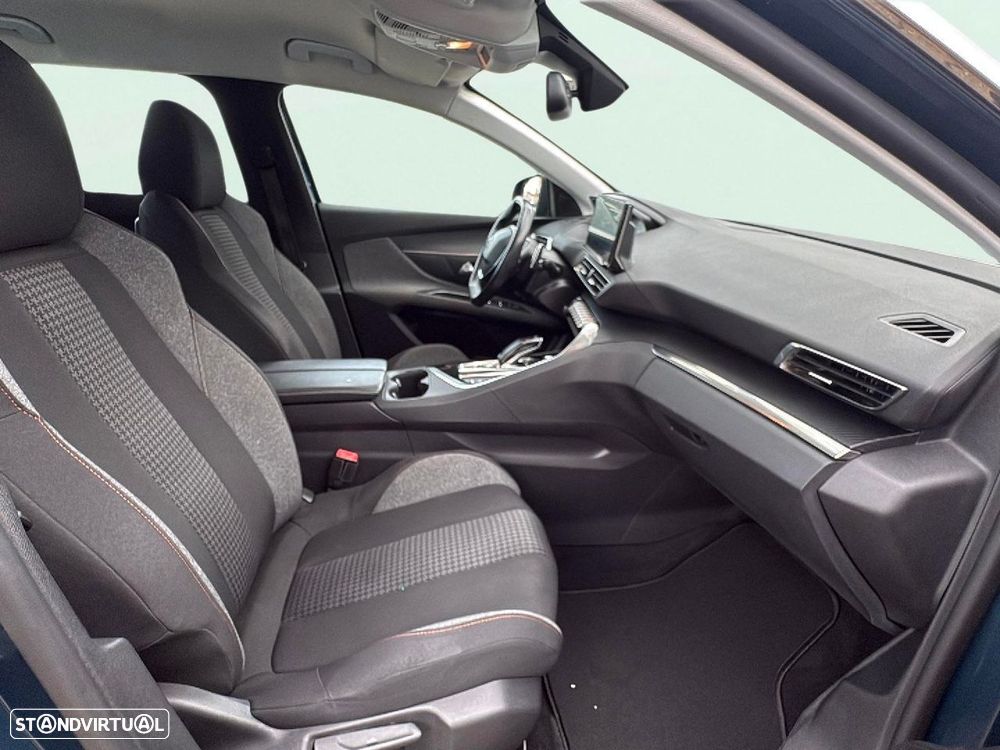Peugeot 5008 - 15