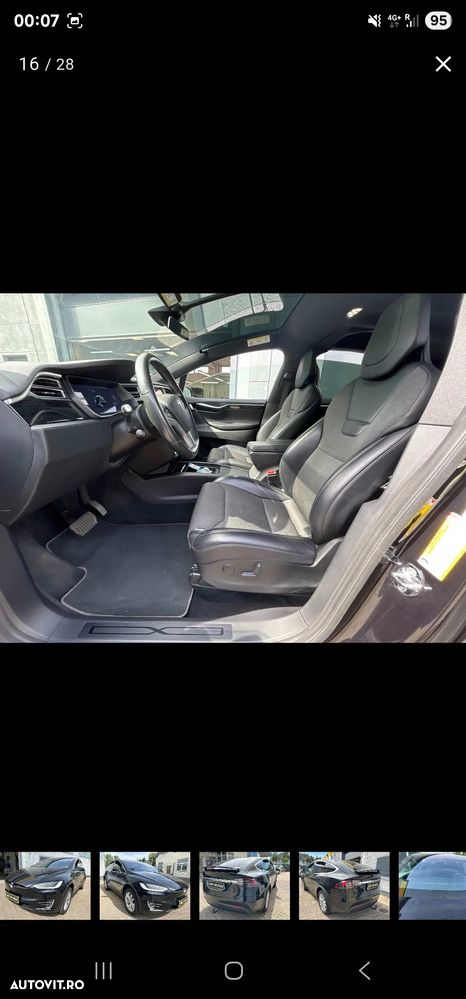 Tesla Model X - 7