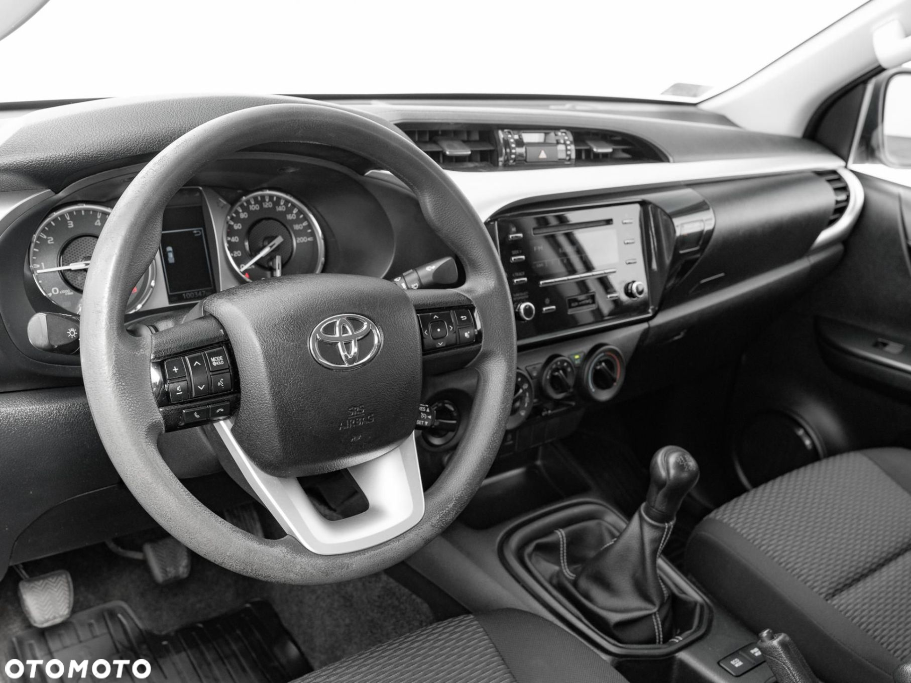 Toyota Hilux - 7