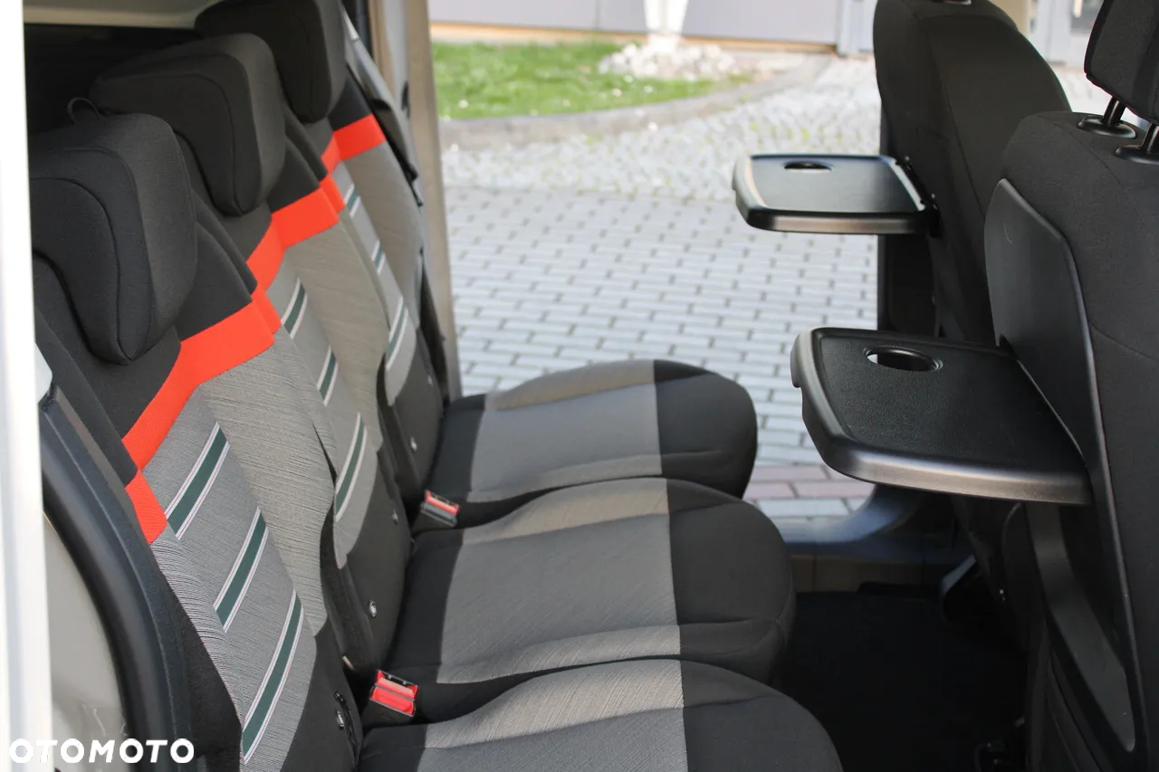 Citroën Berlingo M PureTech 130 EAT8 SHINE - 33
