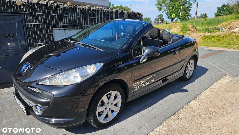 Peugeot 207 - 1