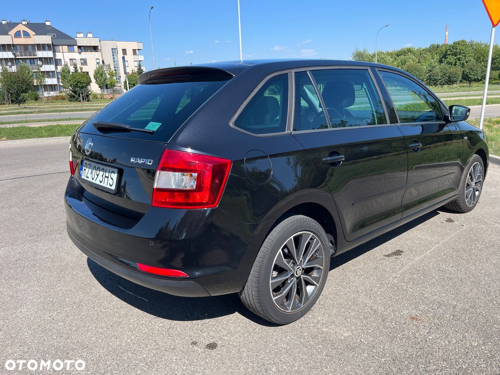 Skoda RAPID 1.4 TSI Drive DSG - 7
