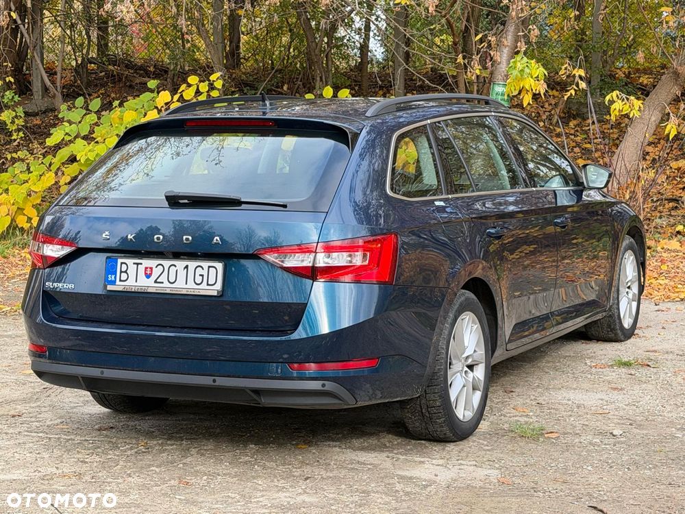 Skoda Superb 2.0 TDI SCR Ambition DSG - 3
