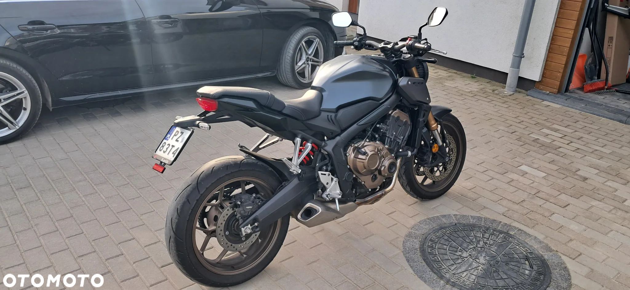 Honda CB - 3