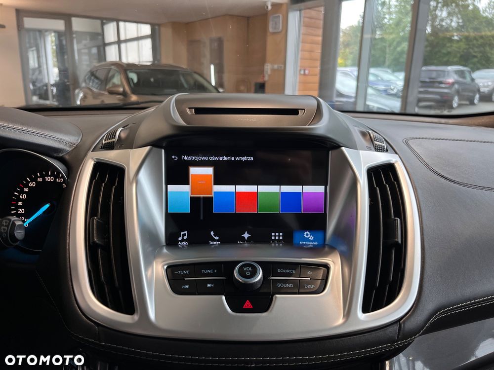 Ford Kuga Vignale 2.0 TDCi FWD - 18