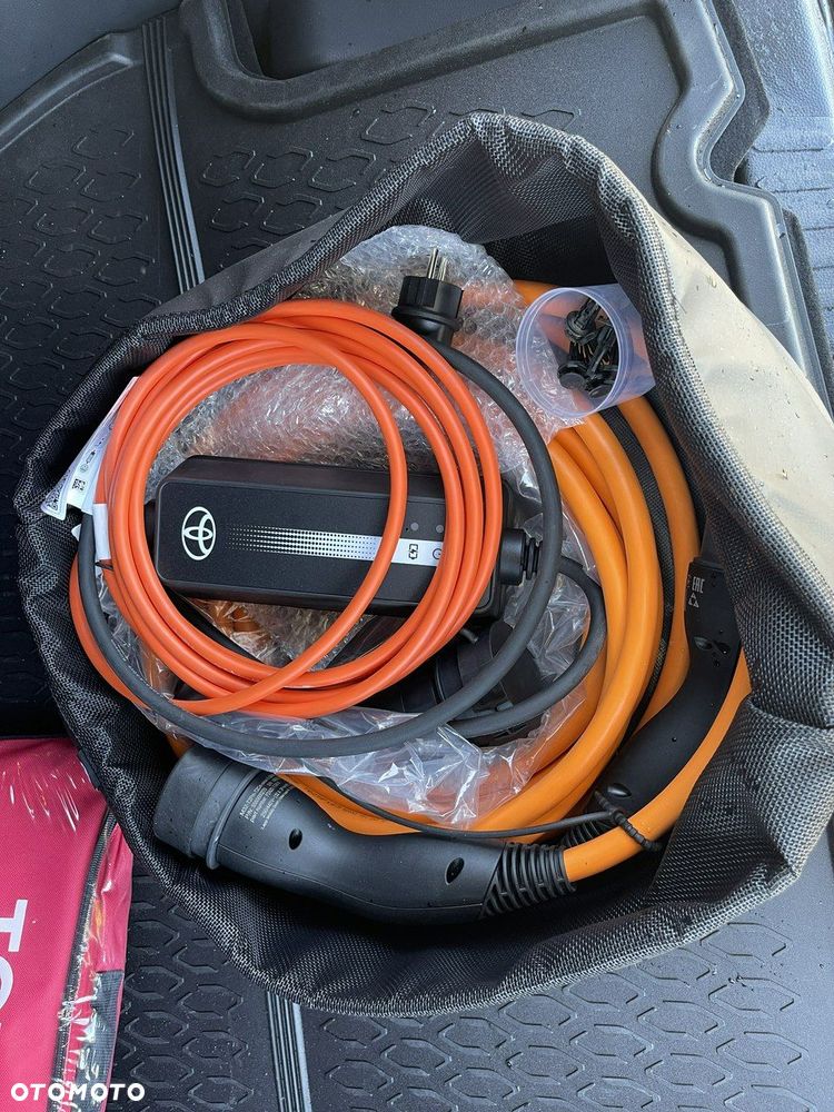 Toyota C-HR 2.0 PHEV Dynamic Force Style - 8