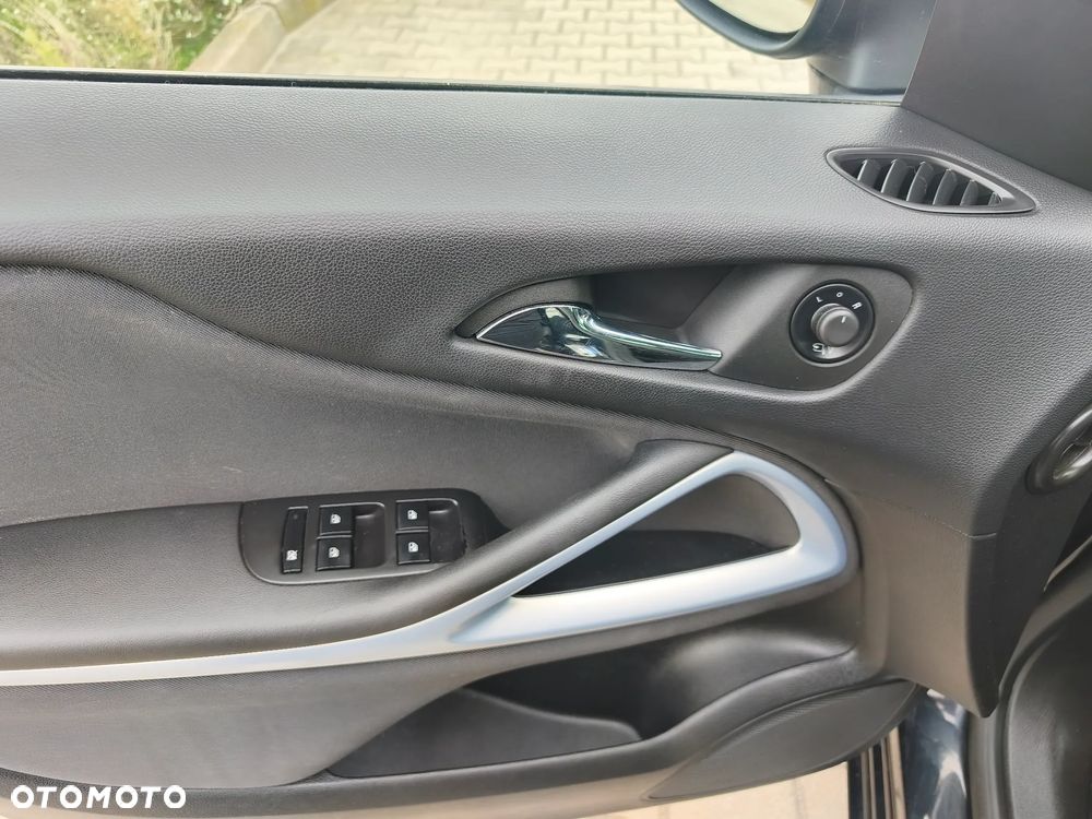 Opel Zafira 1.4 T Enjoy - 28