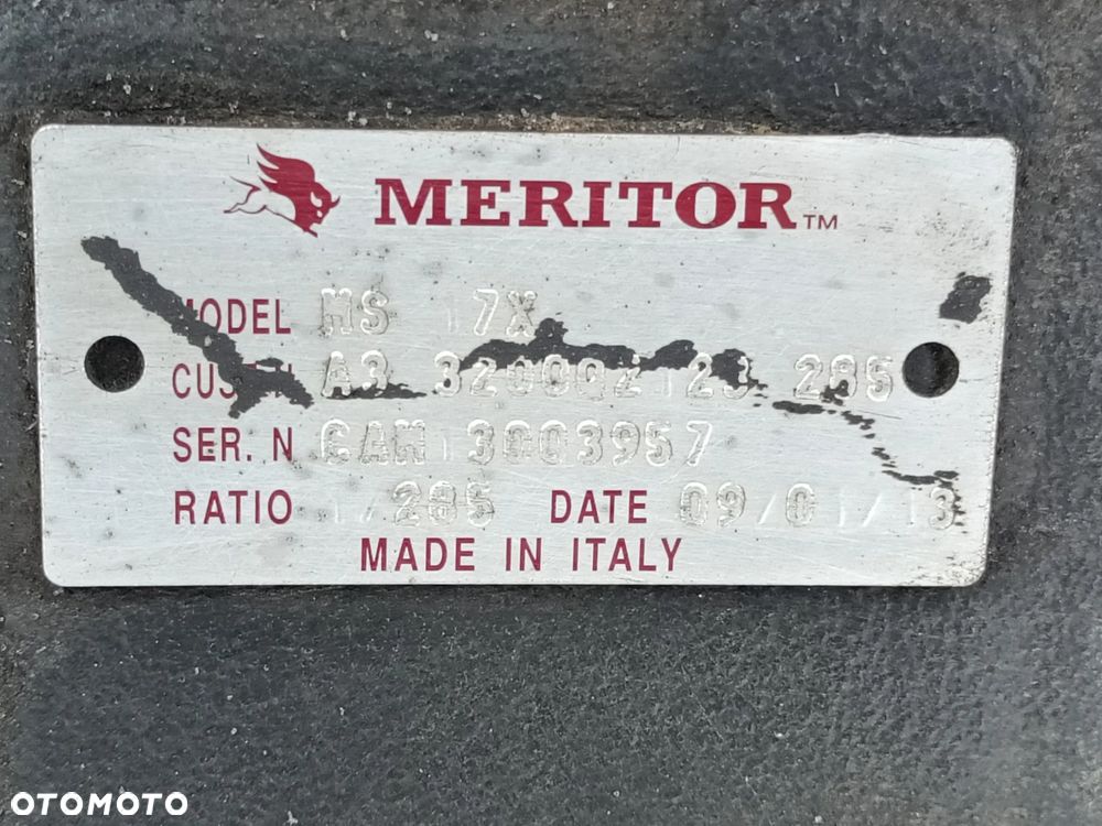 IVECO STRALIS 500 MOST WKLAD 13/37 06L10 MS 17X 1/285 - 4