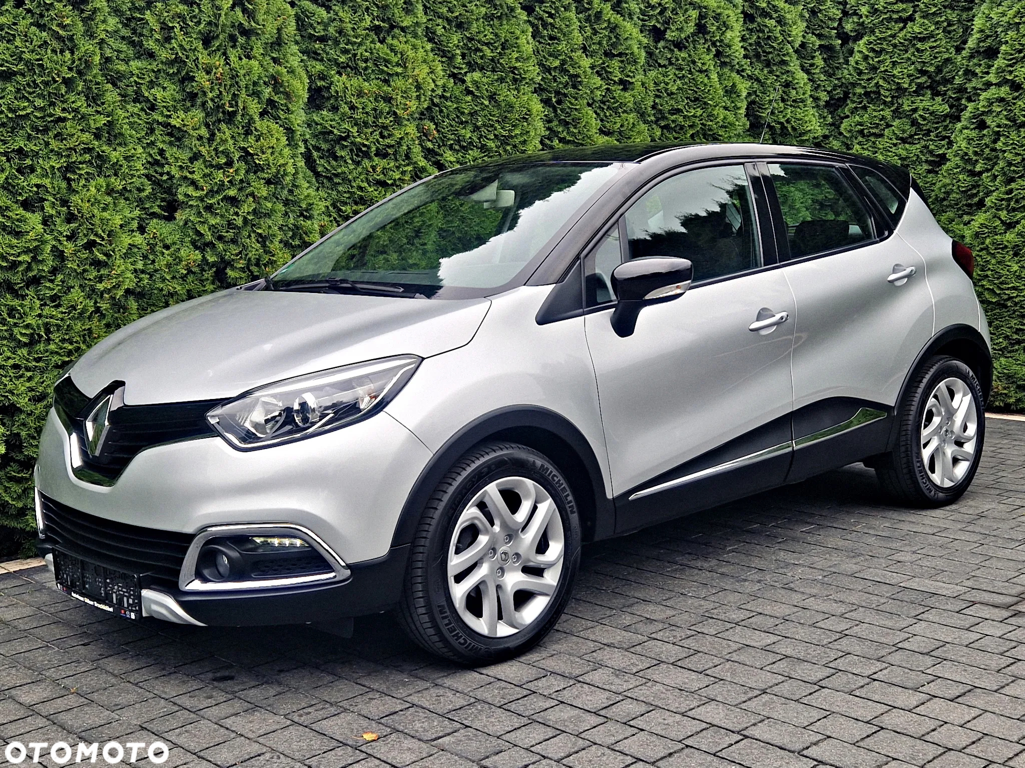 Renault Captur - 12