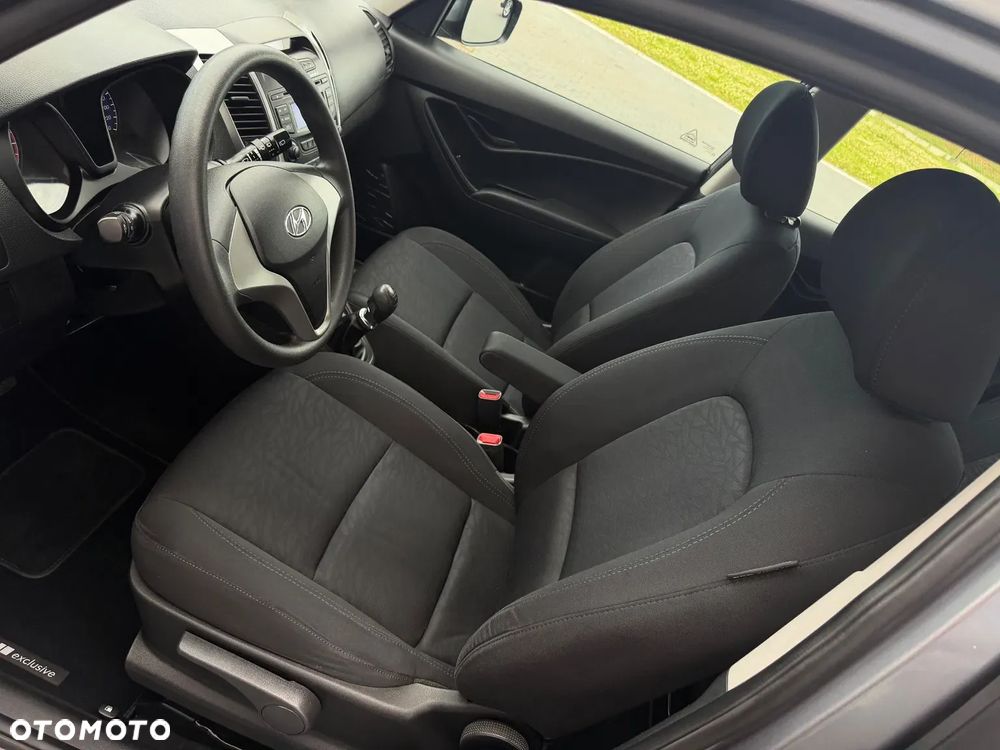 Hyundai ix20 1.4 blue Passion - 21