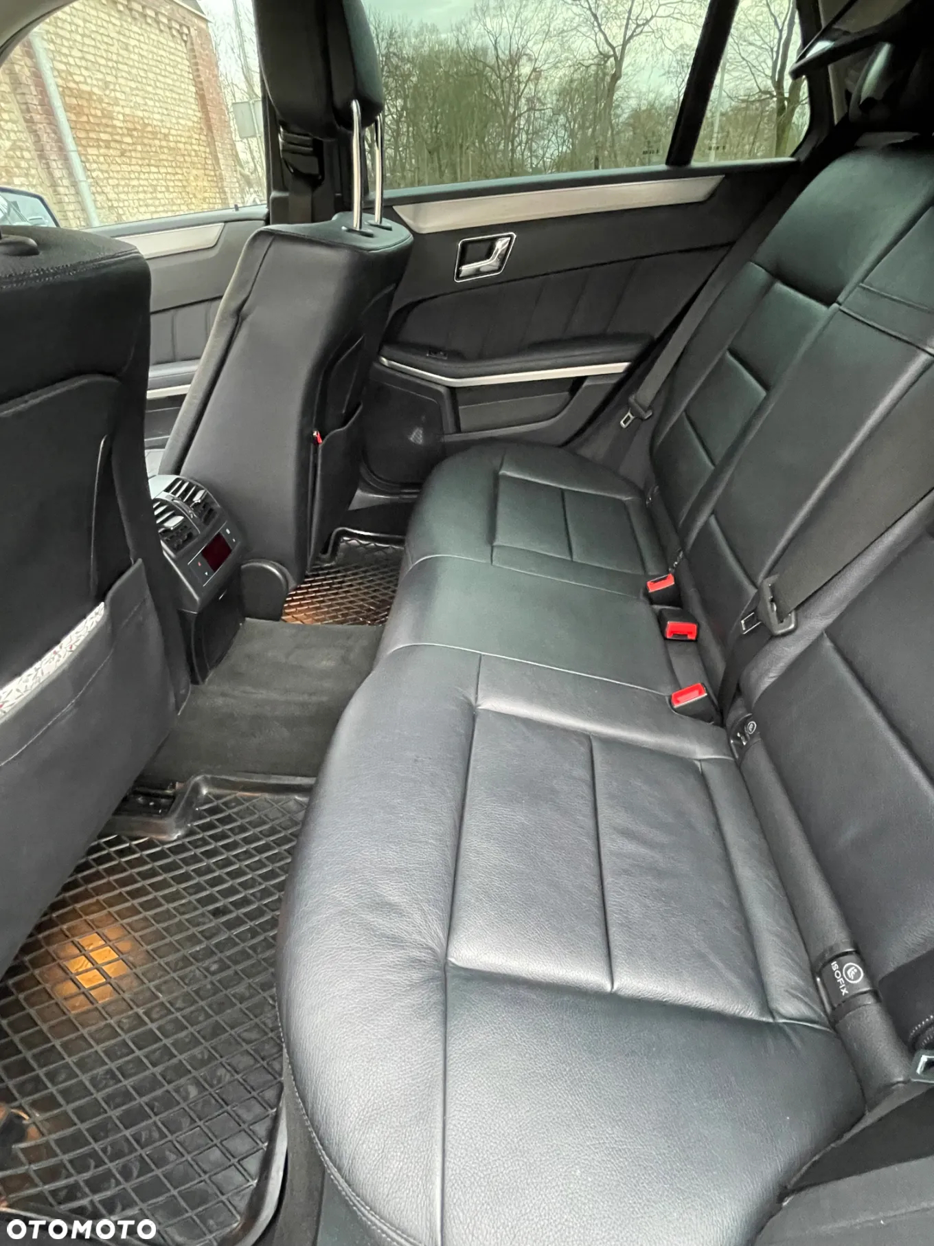 Mercedes-Benz Klasa E 350 T CDI DPF BlueEFFICIENCY 7G-TRONIC Avantgarde - 11