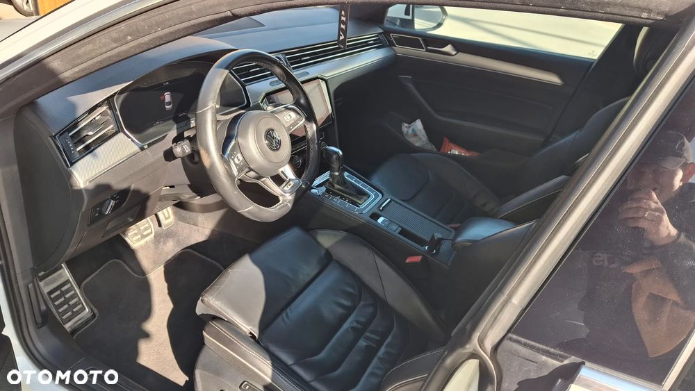 Volkswagen Arteon 2.0 TDI Bi-Turbo SCR 4Mot R-Line Edition DSG - 16