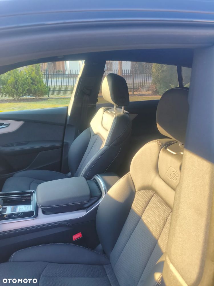 Audi Q8 55 TFSI e PHEV Quattro Tiptronic - 11