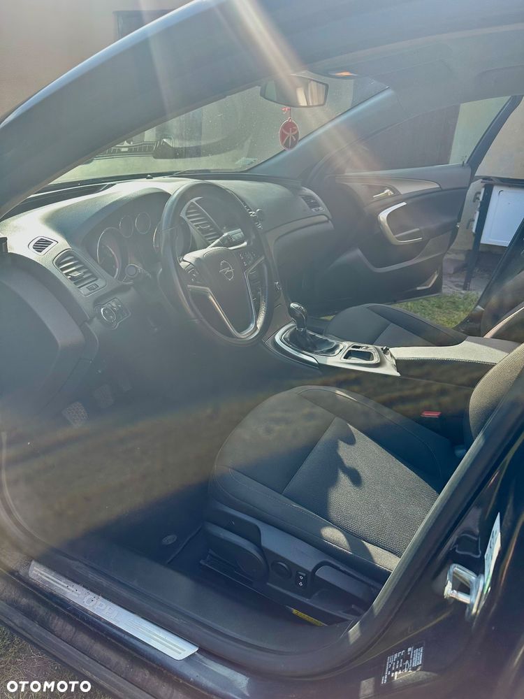 Opel Insignia - 11