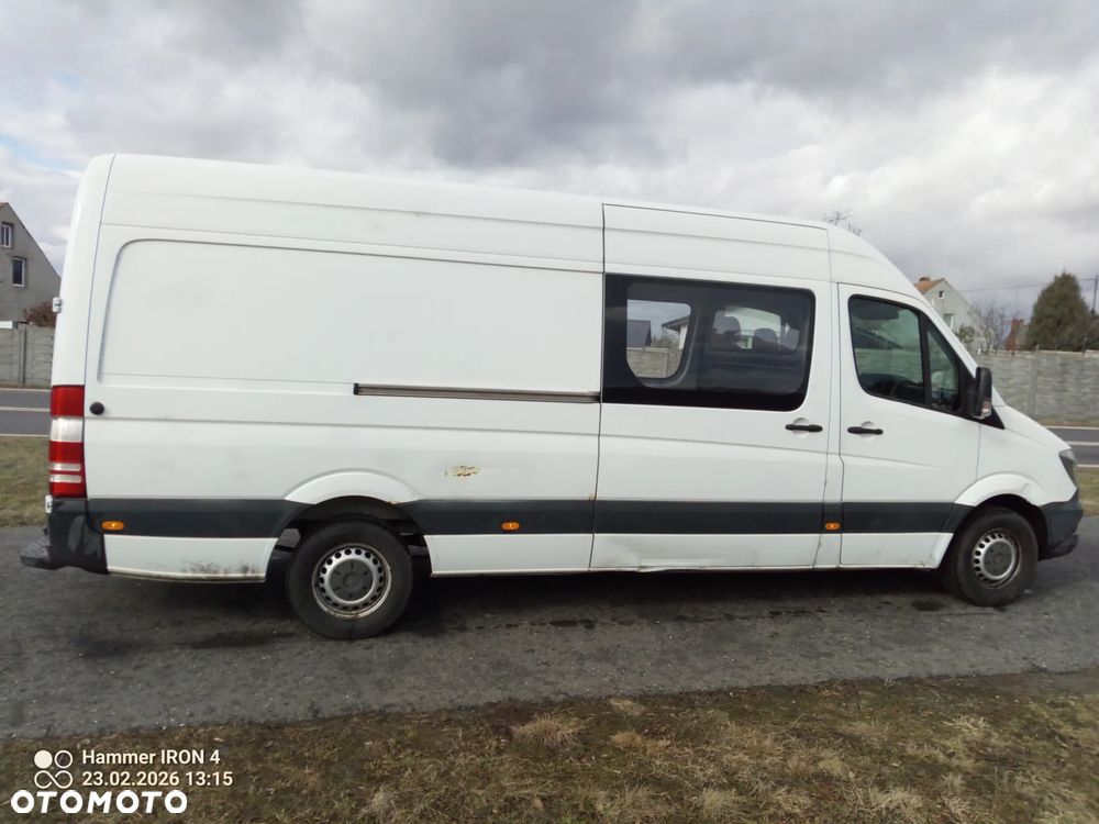 Mercedes-Benz Sprinter - 4