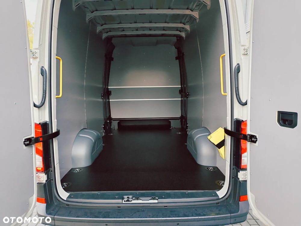 Volkswagen Crafter - 15