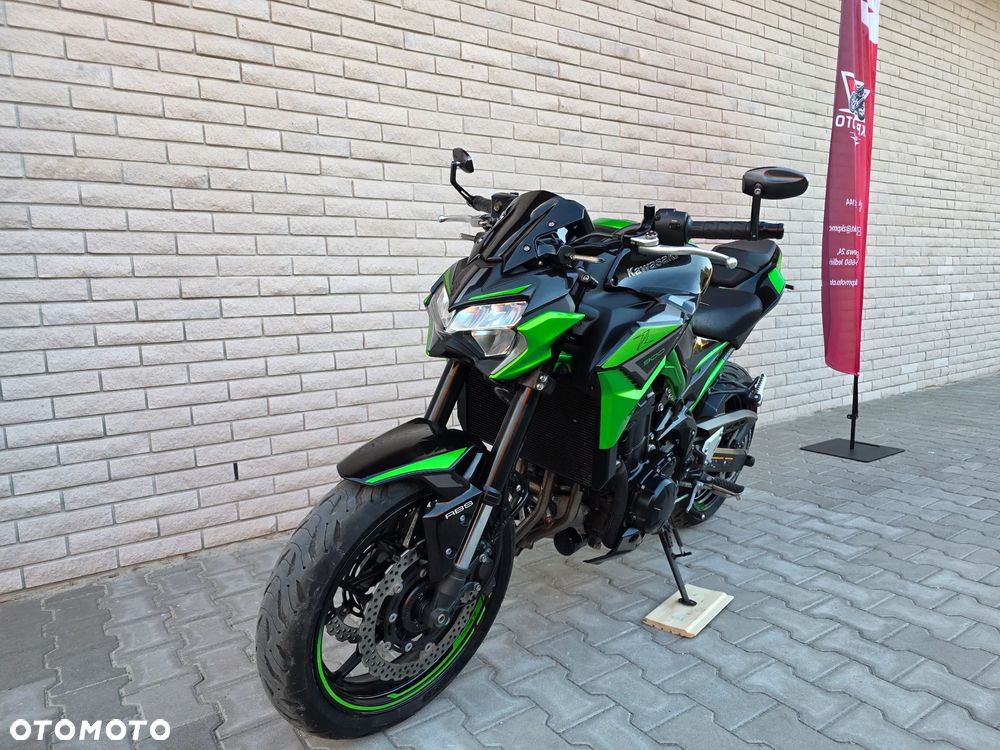 Kawasaki Z 900 - 24
