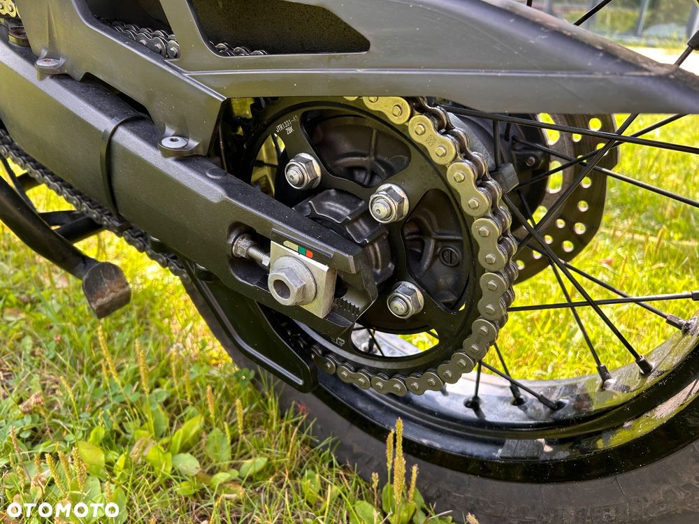 Honda CRF - 23