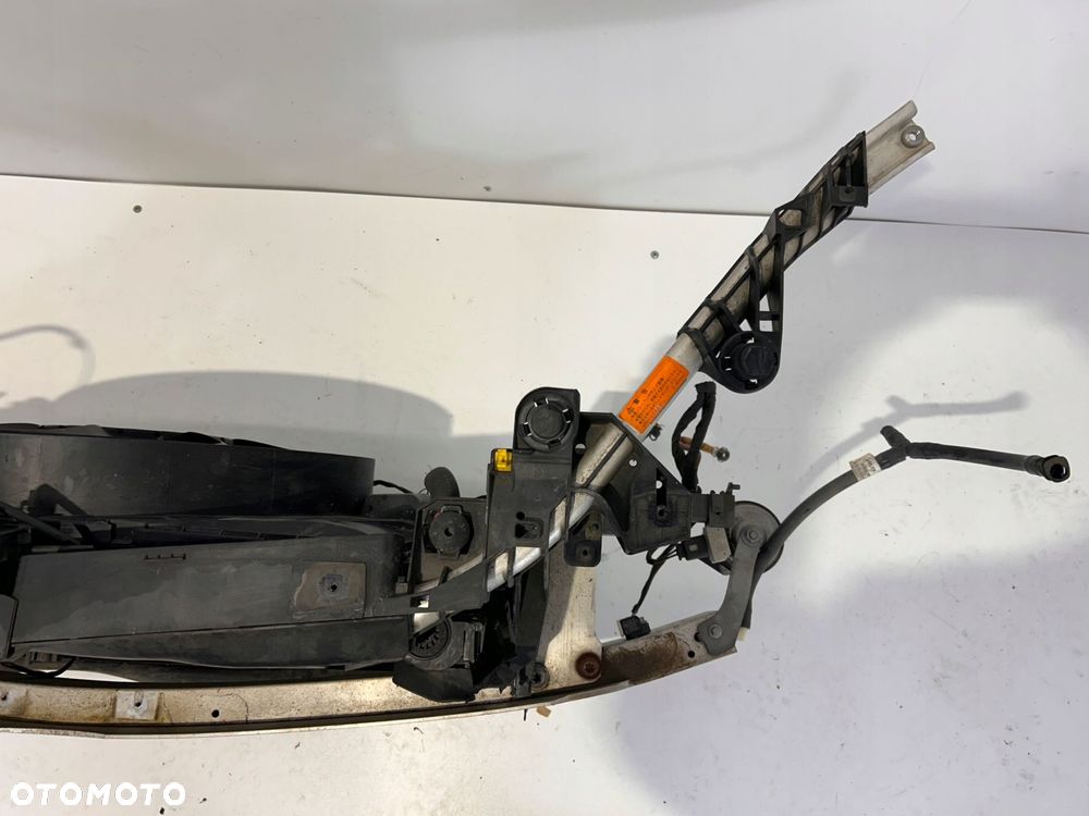 MERCEDES A KLASA W176 WZMOCNIENIE CHŁODNICE PAS PRZÓD - 5