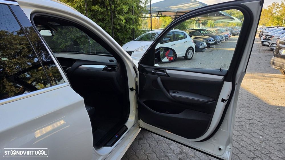BMW X3 20 d xDrive Pack M - 9