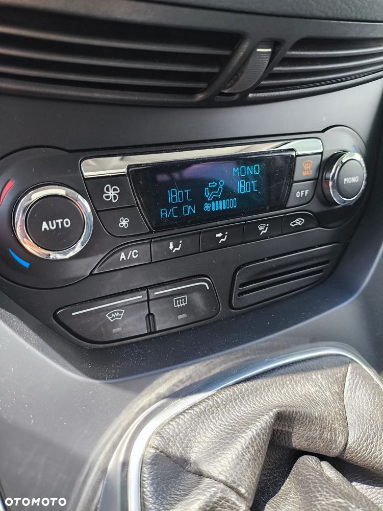 Ford Grand C-MAX - 9