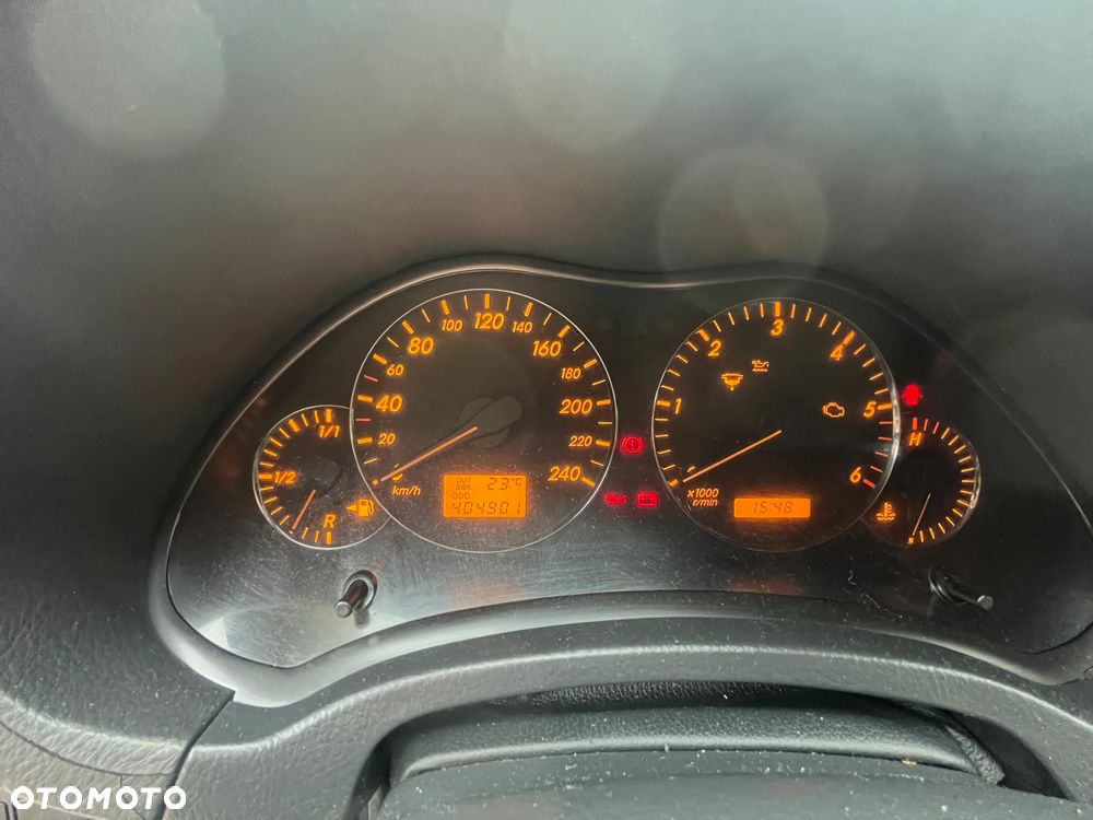 Toyota Avensis 2.0 D-4D Sol Plus - 15