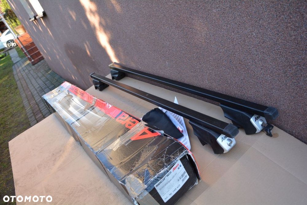 Volvo XC 60    bagażnik dachowy Atera na klucz - 2