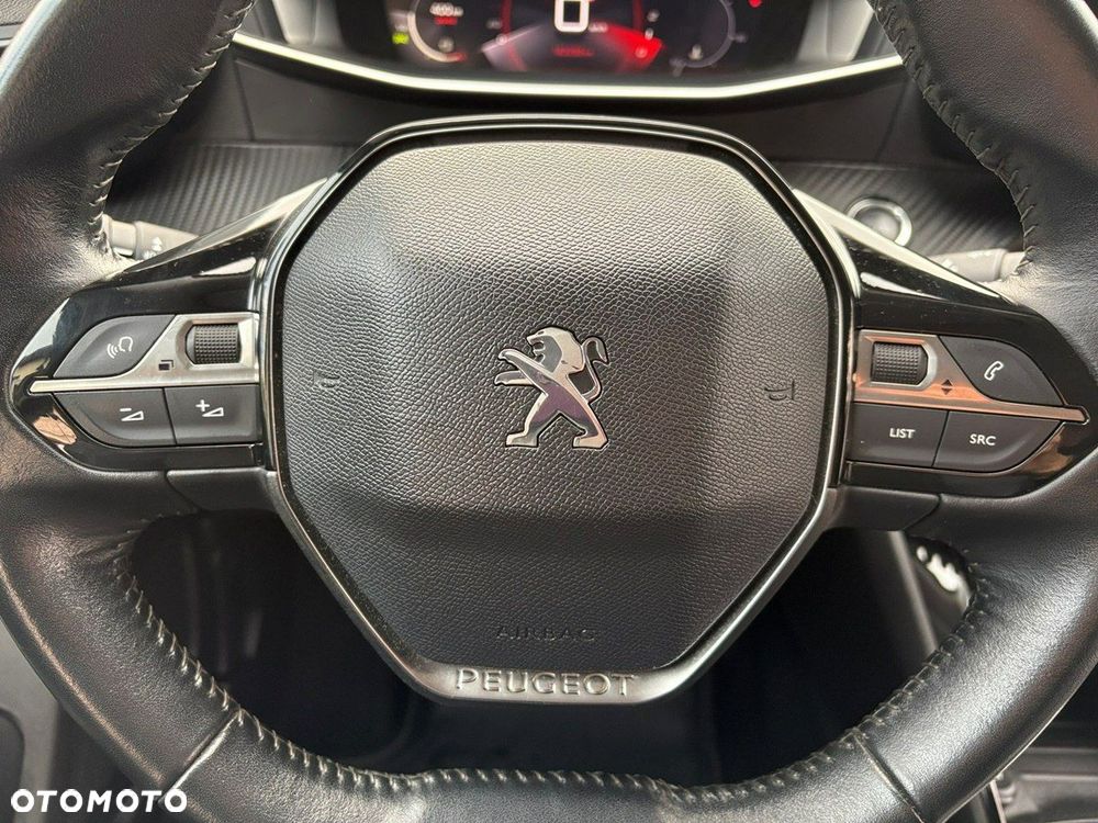 Peugeot 2008 1.5 BlueHDi Allure - 17