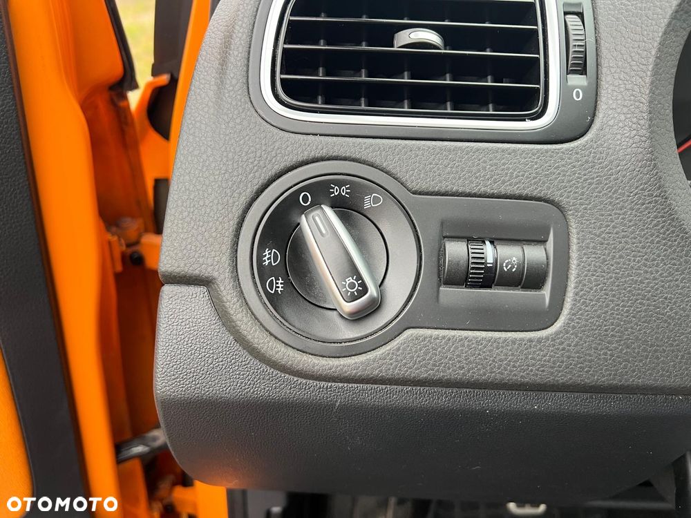 Volkswagen Polo Cross 1.6 TDI DPF - 11