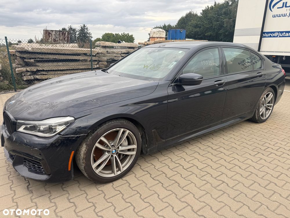 BMW Seria 7 750Li xDrive Edition Exclusive - 2