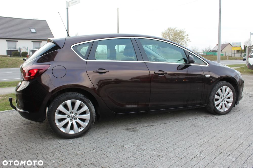 Opel Astra 1.4 T Cosmo S&S - 5