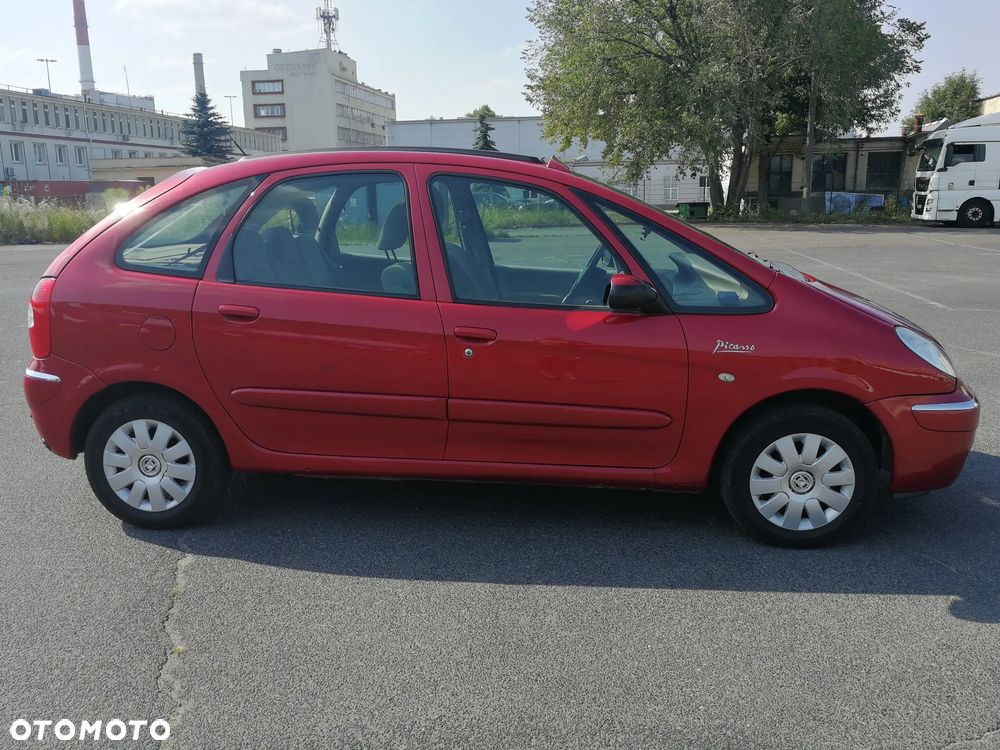 Citroën Xsara Picasso 2.0 16V Exclusive - 5