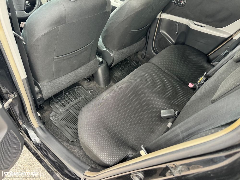 Toyota Yaris 1.4 D-4D Motion - 19