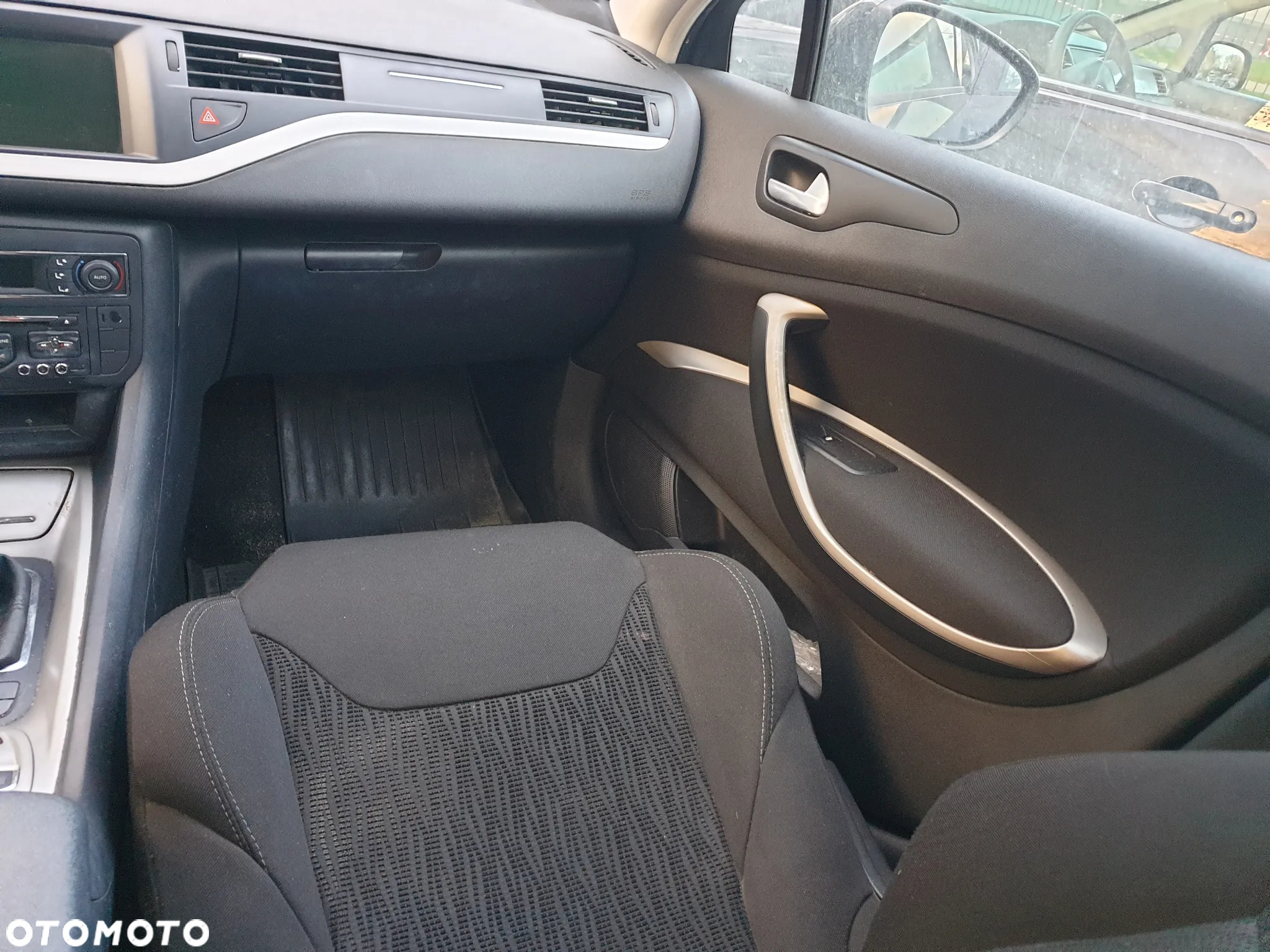 Citroën C5 2.0 HDi Confort - 9